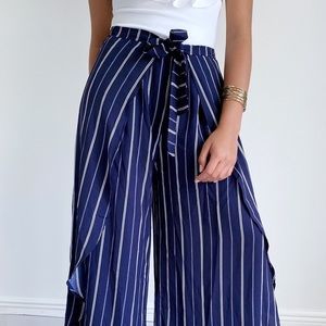 D&D Stripes Pants. New with tags.